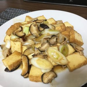 今日のボッチ飯 ジャージャン豆腐